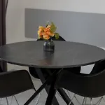 Lägenhet Exceptional In By Renters *