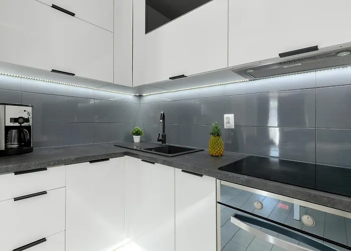 Lägenhet Exceptional In With Parking By Renters