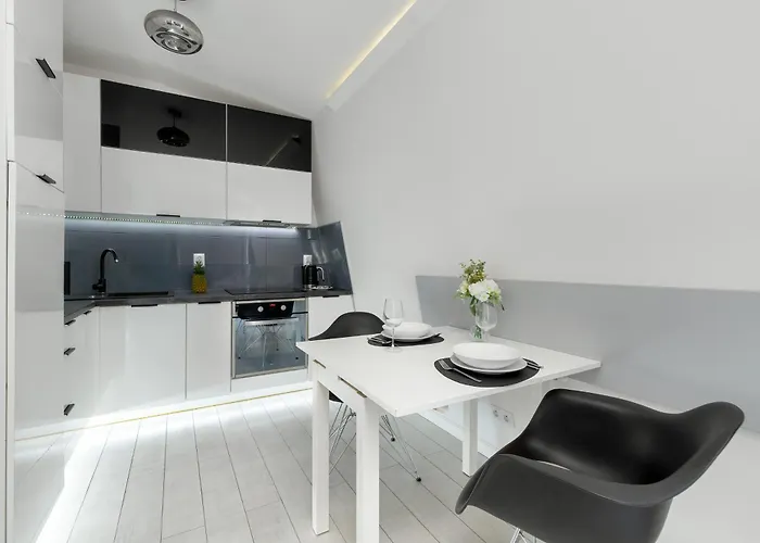 Lägenhet Exceptional In With Parking By Renters *