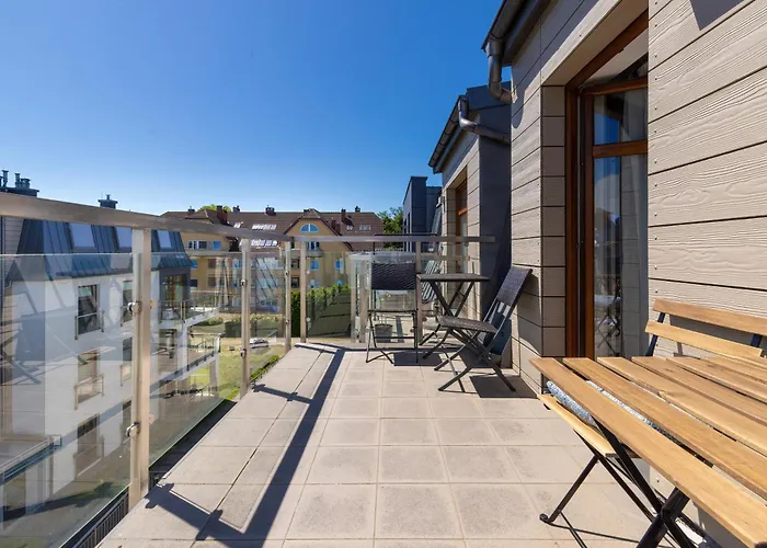 Lägenhet Exceptional In With Parking By Renters