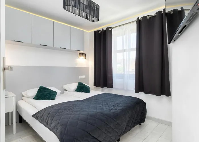 Lägenhet Exceptional In With Parking By Renters Sopot